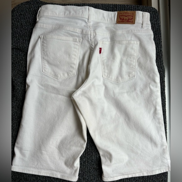 Levi’s BERMUDA WOMEN'S SHORTS Size 30 - Picture 6 of 10